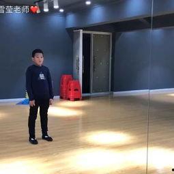 雪花舞蹈视频,雪花舞蹈的绝美演绎